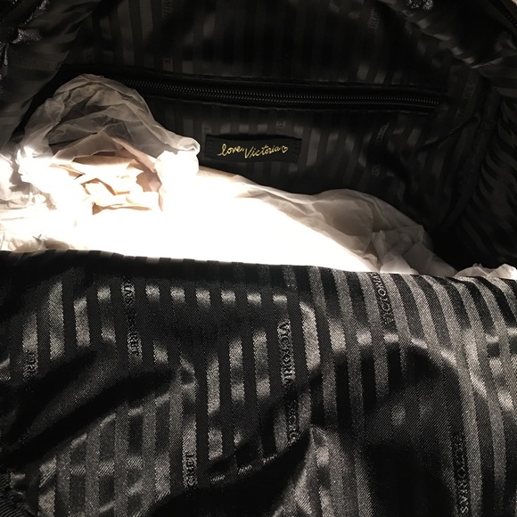 Victoria Secret City Backpack NWT - Picture 7 of 7